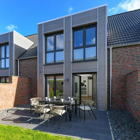 Holiday home Friesennest